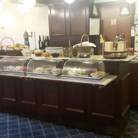 Hotel Naesbylund Kro Оденсе Экстерьер фото